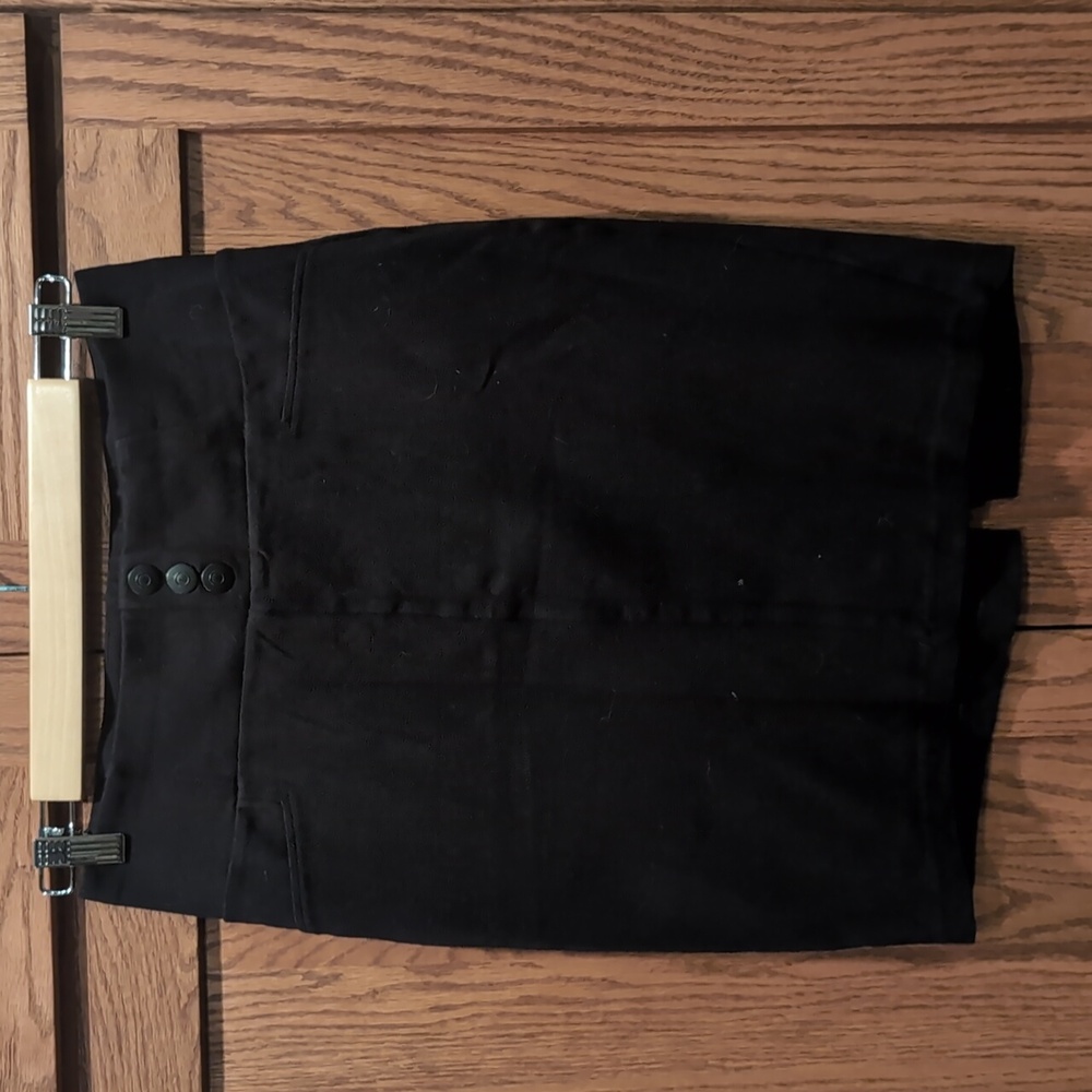 Black pencil skirt